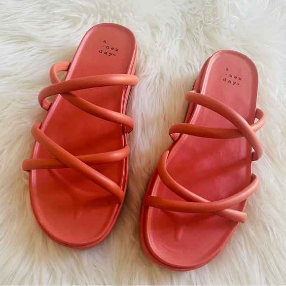 AND NWOT Pink Coral Dory Platform Sandals - Picture 1 of 11